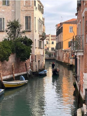 Ca' San Giacomo canal view